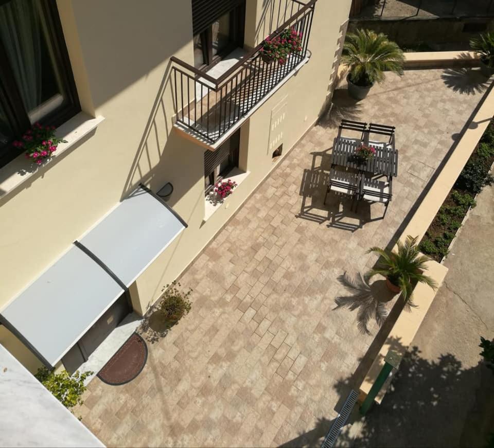 Casa Kati Mercato San Severino Exterior foto
